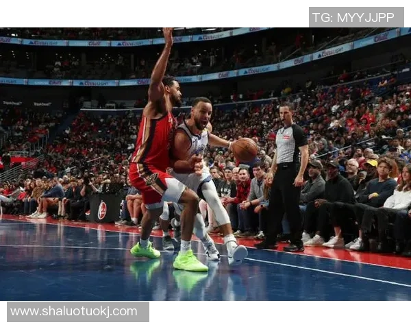 勇士与鹈鹕第四场精彩对决录像回放全景分析与精彩瞬间回顾